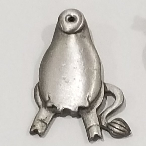 Jonette Jewelry Company - Pewter single stud earring - 2 piece dangling cow - Picture 3 of 13